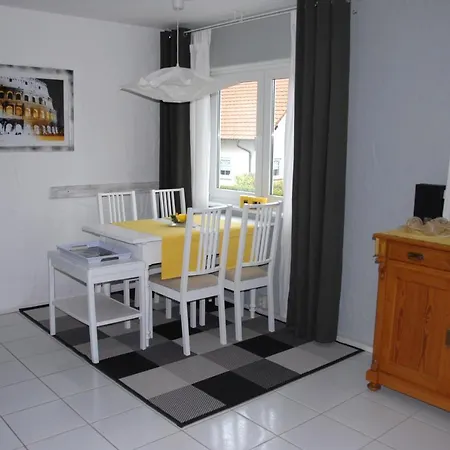 Haus Koelsch Apartment Kroppen